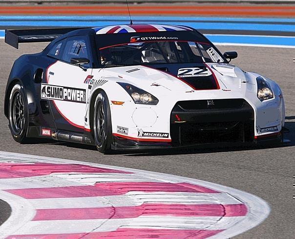 Nissan nimmt mit zwei werksunterstützten Privatteams mit dem 600 PS starken Nissan GT-R an der WM teil. Die Saison 2010 markiert die Rückkehr von Nissan in ein offizielles FIA-WM-Championat nach einer über 20-jährigen Pause. Foto: Nissan/auto-reporter.net